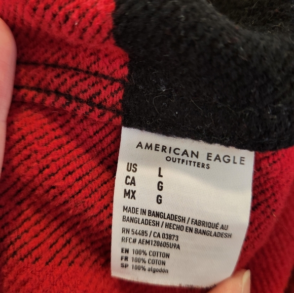 American Eagle Plaid Flannel Shirt - Picture 6 of 6